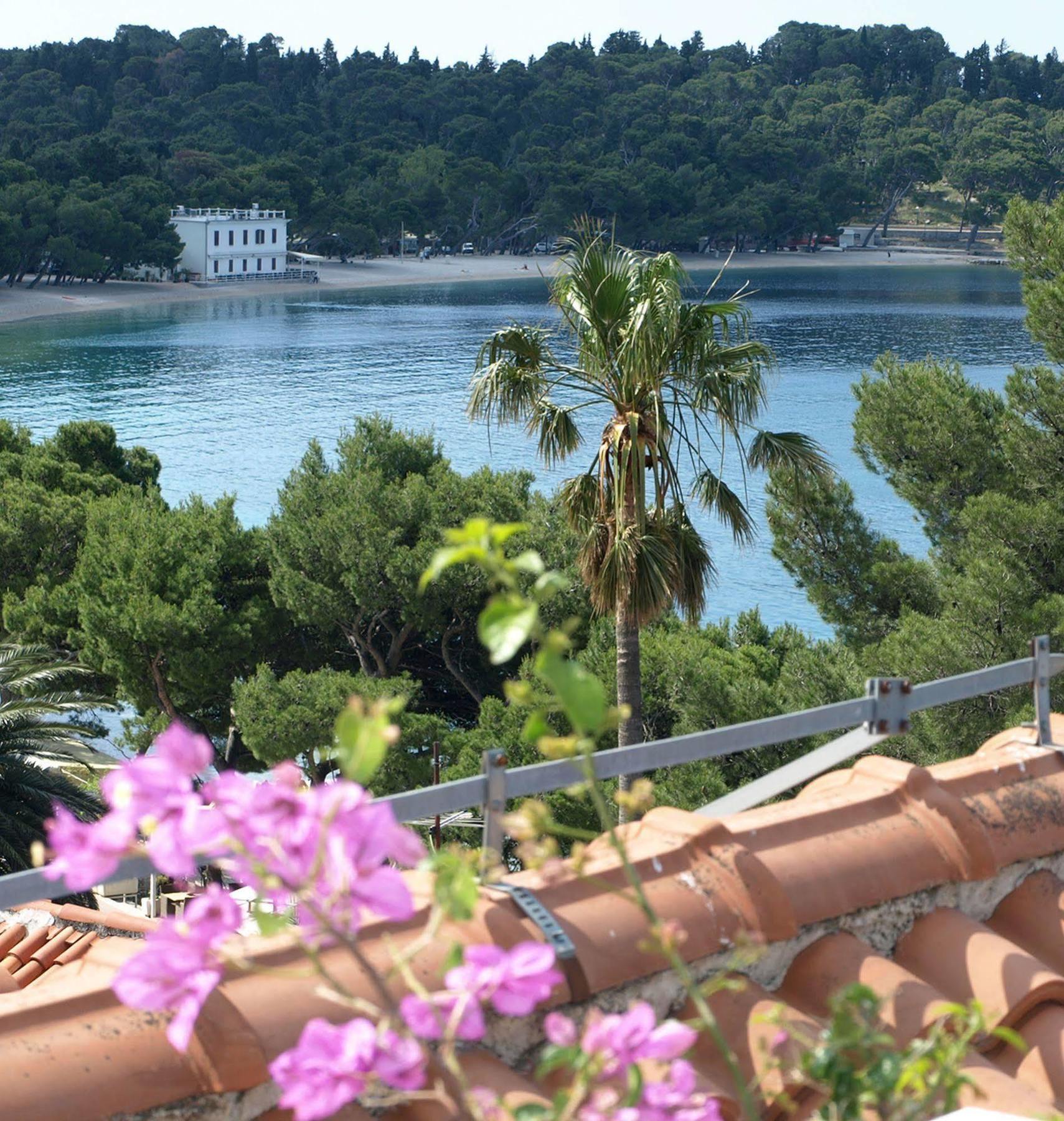 Apartments Issa Makarska Exterior foto